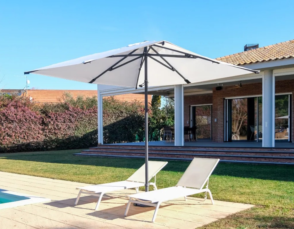 [200100] Parasol Rayden 3 x 3m (Poliéster)